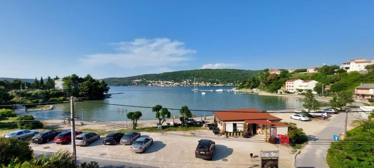 Apartmani Premijer-Rab Supetarska Draga Ngoại thất bức ảnh
