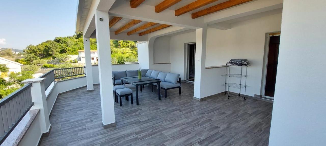 Apartmani Premijer-Rab Supetarska Draga Ngoại thất bức ảnh