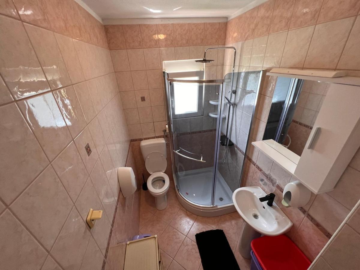 Apartmani Premijer-Rab Supetarska Draga Ngoại thất bức ảnh