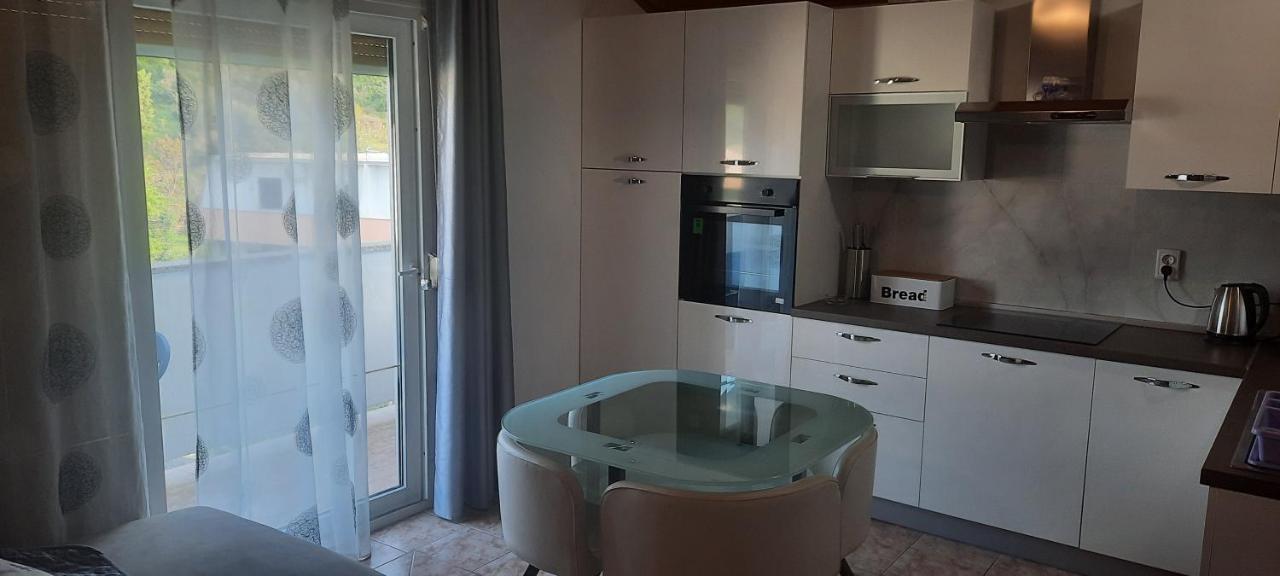 Apartmani Premijer-Rab Supetarska Draga Ngoại thất bức ảnh