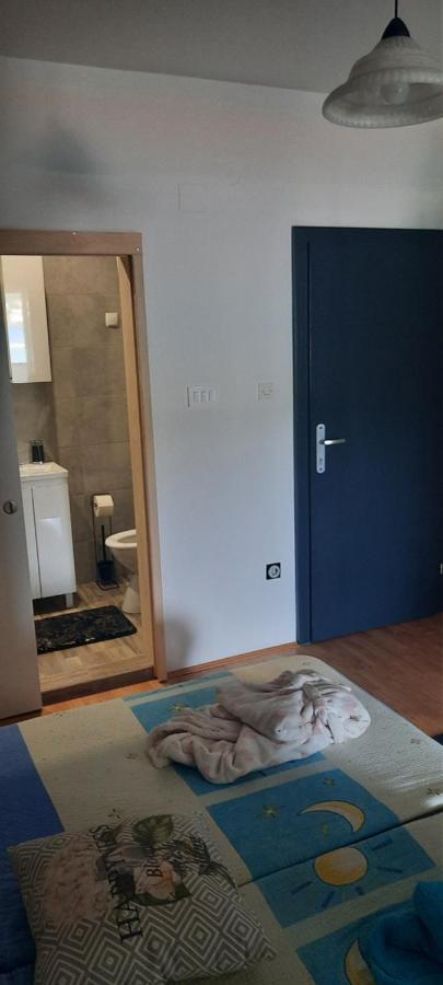 Apartmani Premijer-Rab Supetarska Draga Ngoại thất bức ảnh