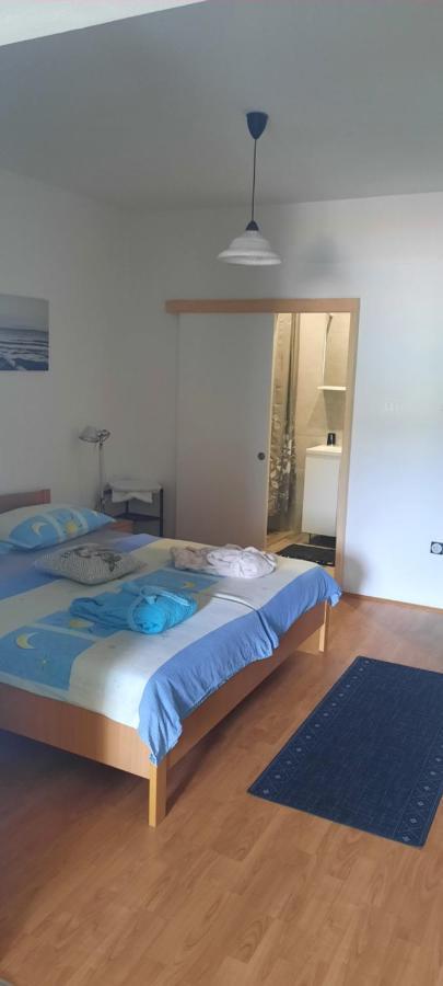 Apartmani Premijer-Rab Supetarska Draga Ngoại thất bức ảnh