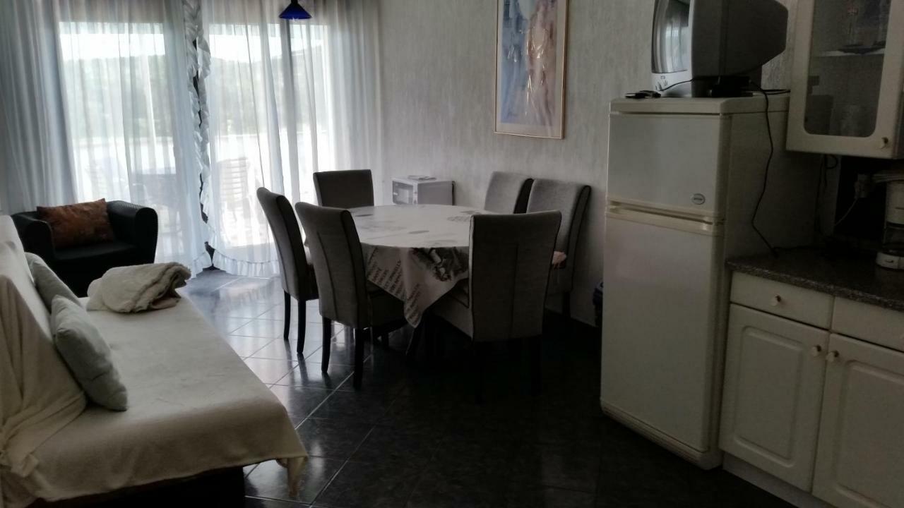 Apartmani Premijer-Rab Supetarska Draga Ngoại thất bức ảnh