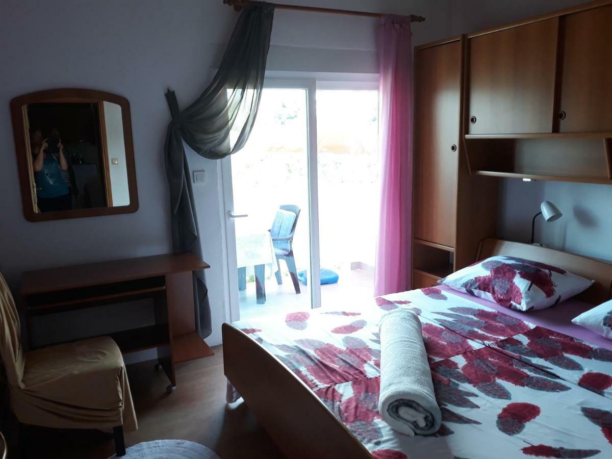 Apartmani Premijer-Rab Supetarska Draga Ngoại thất bức ảnh