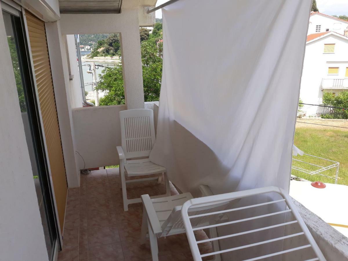 Apartmani Premijer-Rab Supetarska Draga Ngoại thất bức ảnh